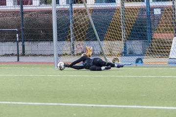 Bild 48 - wCJ Eimsbuettler TV - Holstein Kiel : Ergebnis: 0:1